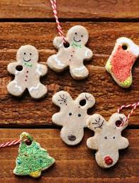 90 Weihnachtliche Salzteig Ideen Die Sie Mit Kindern Leicht Nachmachen Konnen Wohnideen Und Dekoration Salzteig Weihnachten Weihnachtsbaumschmuck Basteln Weihnachtsbaumschmuck Basteln Kinder