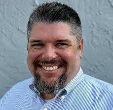 Robin Hankins's Instagram, Twitter & Facebook