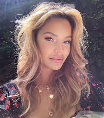 Ronnie flex, mafe, abira benotti, frenna & emms) | monica geuze. Monica Geuze On Instagram Shooting Meauxmeauxnl Today Haar Haar Kleur Ideeen Haarideeen