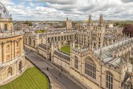 The university of oxford is located in the city of oxford in southeast england. Oxford University The Gq Student Guide British Gq British Gq
