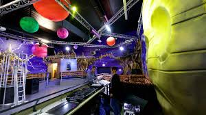 Bonjour je ne suis pas tout à faire sure de moi, mais: Retour De La Fievre Du Samedi Soir Les Gerants De Discotheque Audomarois S Impatientent