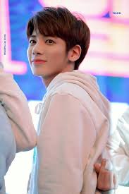 Jerk K Taehyun Txt In 2020 Txt Vocalist Farah