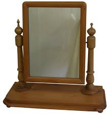 186 отметок «нравится», 8 комментариев — in a country cottage 1 & 2 (@inacountrycottage) в instagram: An Antique Victorian Pine Dressing Table Mirror Williams Antiques