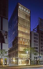 Gallery Of Light Matters Glass Beyond Transparency With James Carpenter 12 Glass Building Facade Lighting Retail Facade