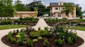Gen Robert E Lee S Former Mansion Reopens With New Focus On The Enslaved People Who Lived There Cnn Travel