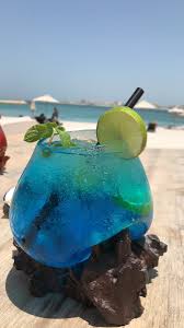 Uzivatel البلوقر كنده Na Twitteru مطعم بن بن مراسي البحرين المكان ع البحر يجنن من الذ واجمل المطاعم اللي جربتها الأكل لذيذ لأخر لقمه الخدمه ممتازه جدا شكل الأكل