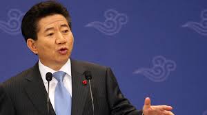 행아웃은 사진, 이모티콘, 무료 그룹 화상 통화 기능을 통해 대화에 활기를 불어넣습니다. ë…¸ë¬´í˜„10ì£¼ê¸° ë‹¬ë³€ì˜ ëŒ€í†µë ¹ ë…¸ë¬´í˜„ì„ ë§í•˜ë‹¤