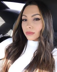 Raquel Mack's Instagram, Twitter & Facebook