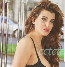 Body cavado, saco de leopardo, bucaneras y minibolso vuitton. Charlotte Caniggia Tus Charlottistas Te Amamos Home Facebook