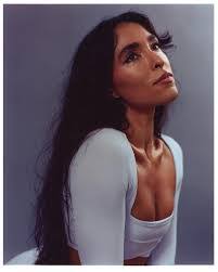 Michelle Malek's Instagram, Twitter & Facebook