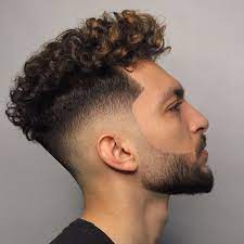 I hope you guys enjoy this barber tutorial, especially the techniques to help you do a better. Manner Frisuren Locken Curly Hair Fade Mens Hairstyles Curly Men S Curly Hairstyles