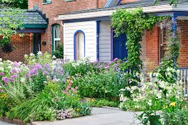 Jetzt bei fti noch günstiger buchen! Street Side Gardens Inspirational Lawnless Front Yards This Old House