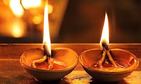 Deepavali, the hindu festival of lights, also spelt diwali, is celebrated exuberantly by malaysia's indian community in october or november each year. Malaysiakini Deepavali Disambut Sederhana