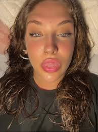 Helene Hébert (@dareallest.hel)