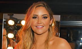 Lauren branning #last lot of the tiny gif packs i shoved in my queue. Jacqueline Jossa Calls For More Curvy Girls On Love Island In Inspirational Bikini Post Hello