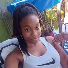 I see diamonds in ur eyes 💎