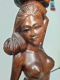 Vintage Ebony Wood Balinese Lady carry basket hand craft statue sculpture  art work 巴厘島黑檀木雕, Hobbies & Toys, Memorabilia & Collectibles, Vintage  Collectibles