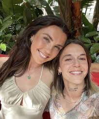 Leah Williamson| Comfy|