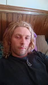 On now Lulu84-queen send a request and I'll accept while I'm on. I can't  pull up a lot of your Epic tags my fault 🙏🏼