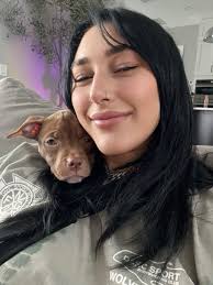 I asked one last time if I should tattoo my face 😅😅