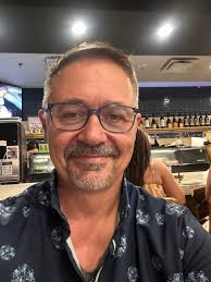 Where would I like to be right now? Drinking a Spritz with an amazing view,  pretending I'm in a glamorous Italian movie 🇮🇹🍹