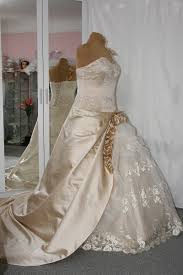Curvy weiß brautkleid hochzeitskleid standesamt langarm 42 44 46 48 50 52 54. Neu Brautkleid Hochzeitskleid 42 44 46 Nazzals Traumhochzeit