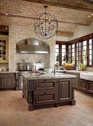 The walls of rustic tuscan kitchens are usually just whitewashed, and they don't get any fancy treatment whatsoever. Tuscan Style Kitchen Rustic Tuscan Kitchen Tuscan Kitchen Design Tuscan Kitchen