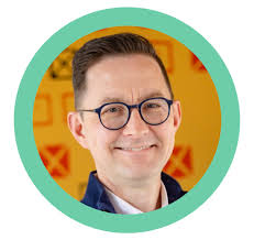 2025 Top B2B Digital Marketing Influencers