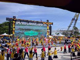 Good friday is a christian observance held two days before easter sunday and it commemorates the crucifixion of jesus christ at calvary (located right. Kalendar Cuti Panjang Di Sarawak Tahun 2019