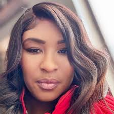 She's the richest Braxton, always getting to the bag and stacking her  coins!!! 💰 Whenever her family hits a rough patch financially, she's the  one who steps in to help them out.