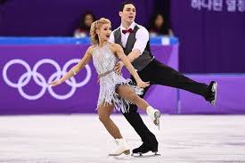 The two teamed up in 2014, both with prior experience with other partners and plenty of wins under their belts. Aljona Savchenko Short Program Eislaufen Sportarten Sport