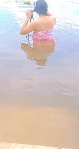 Srilankan village girl bathing natural tank.srilankan outside sex.asian sexy  girl bath time.sexy video