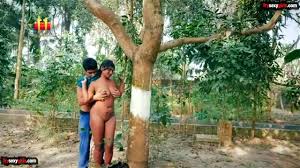 Watch Indian Horny babe enjoyed sex with Bf in park - Indian, Park Sex,  Indian Sex Porn - SpankBang