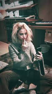 Only high quality pics and photos with selena gomez. Image In Selena Gomez Collection By Ke Queen17 In 2021 Selena Gomez Blonde Hair Selena Gomez Bikini Selena Gomez Outfits