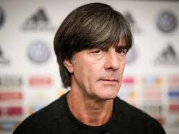 It was only yesterday that we picked our personal squad for this summer's euros, and it appears joachim löw is on almost the exact same page as us with his selections. Em 2021 Jogi Low Plant Uberraschung Im Dfb Kader Und Hat Eintracht Star Auf Dem Zettel Fussball
