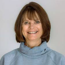 Connie Stewart's Instagram, Twitter & Facebook