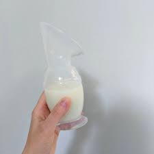 Haakaa Review: Find Out How This Pump Can Help You Collect More Milk