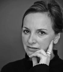 DAB-Präsidentin Manuela Queitsch verleiht den SOPHIE LA ROCHE-PREIS AN ELKE  BÜDENBENDER • FRAUEN AUS ALLER FRAUEN LÄNDE