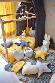 Kinderzimmer gestalten mit blick auf die zukunft: Dinki Balloon Vorhang Sterne Musselin Senfgelb H 240cm Bei Fantasyroom Online Kaufen