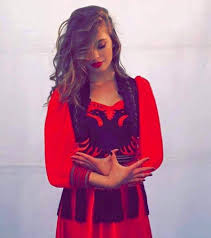 pin von albania girl auf aes hetalia traditionelle kleidung kleidung schone kleider