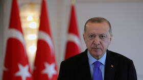 لكن رغم هجوم أردوغان المتكرر على إسرائيل، فإن بلاده تبذل جهدا كبيرا لتطبيع العلاقات مع الدولة العبرية. Ø£Ø±Ø¯ÙˆØºØ§Ù† Ø¹Ù„Ø§Ù‚Ø§ØªÙ†Ø§ Ù…Ø¹ Ø¥Ø³Ø±Ø§Ø¦ÙŠÙ„ Ù„Ù† ØªØµÙ„ Ù„Ù„Ù…Ø³ØªÙˆÙ‰ Ø§Ù„Ù…Ø£Ù…ÙˆÙ„ Rt Arabic