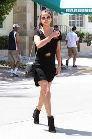 The imposter is a new and different look at gotham's guardian as he begins his war. Celebmafia Celebrity Photos Style Gifs Videos Selena Gomez Hot Selena Gomez Selena Gomez Style