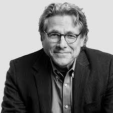 Dennis Strait's Instagram, Twitter & Facebook