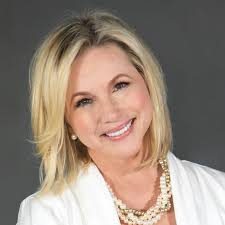 Suzanne Sena (@SuzanneSenaTVHost) • Facebook