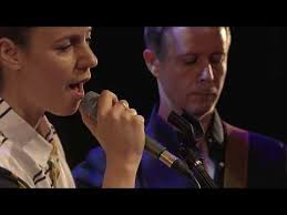 לאה גולדברג