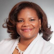 Caryn Robertson's Instagram, Twitter & Facebook