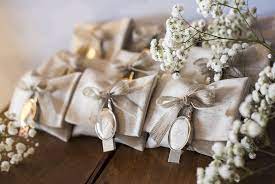 Spedizione gratuita bomboniere matrimonio albero della vita sposi stilizzati. Bomboniere Per Il Matrimonio