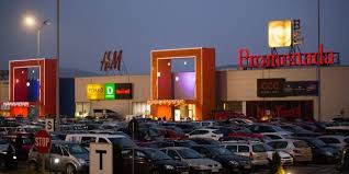 Buna ziua as dori sa aplic pentru a fii voluntar sunt din tg.mures si sunt dispu. Promenada Mall Targu MureÈ Program Special De SÄrbÄtori Stiri Din Mures Stiri Targu Mures Liderul Presei Muresene