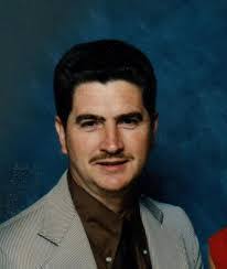 Joe Bays's Instagram, Twitter & Facebook