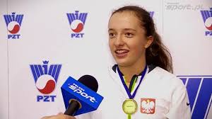 Naomi osaka chatted with rising polish talent iga swiatek on her ig live where the two compared their versions of how they met, favorite ice cream flavors. Unikatowy Wywiad Z Iga Swiatek Z 2015 Roku Tenisowe Poczatki Triumfatorki French Open Polsat Sport